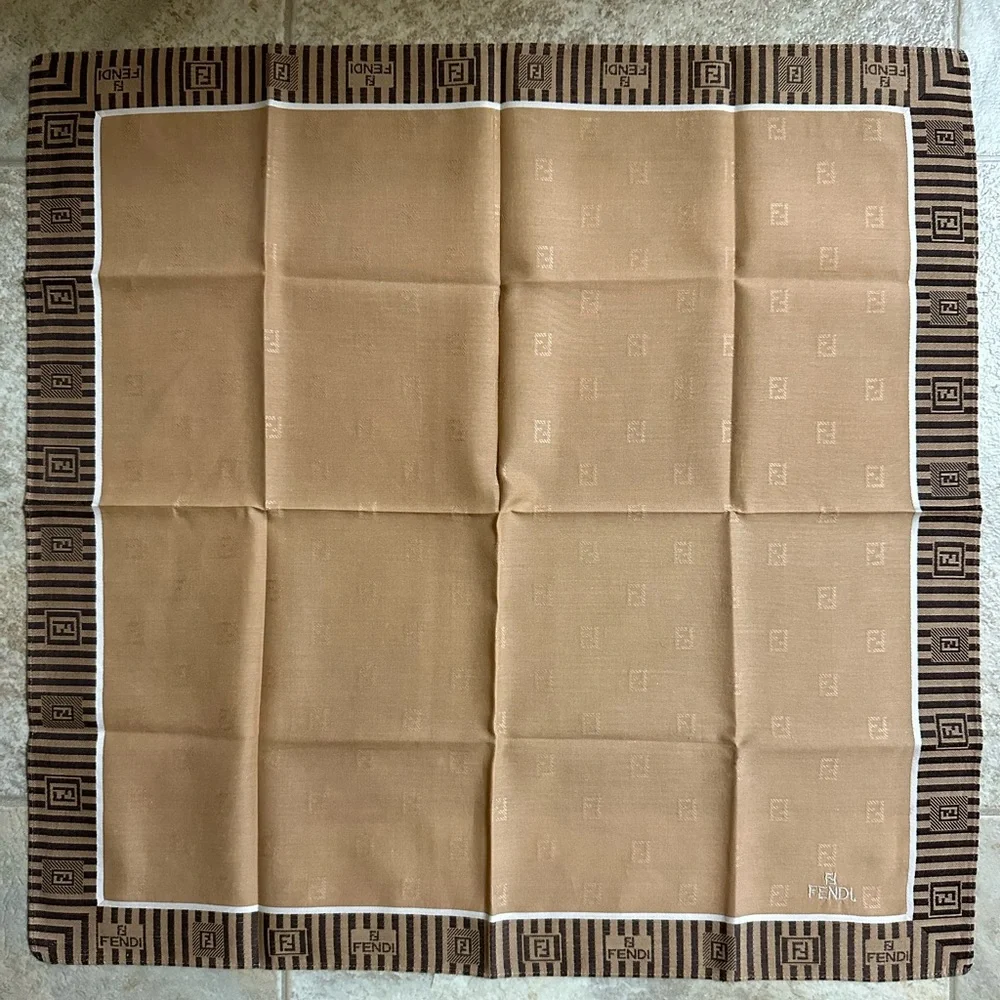 Fendi Scarf - Picture 4 of 8